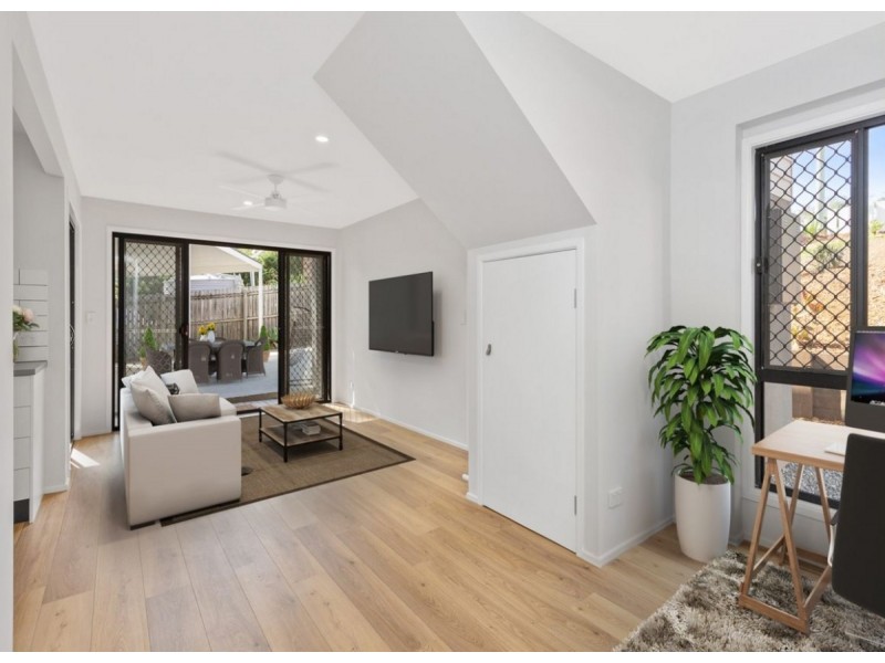 5 Quandong Court, Molendinar QLD 4214