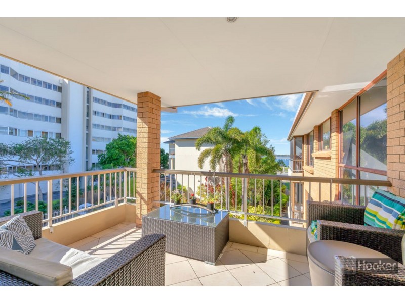 11/548 Marine Parade, Biggera Waters QLD 4216