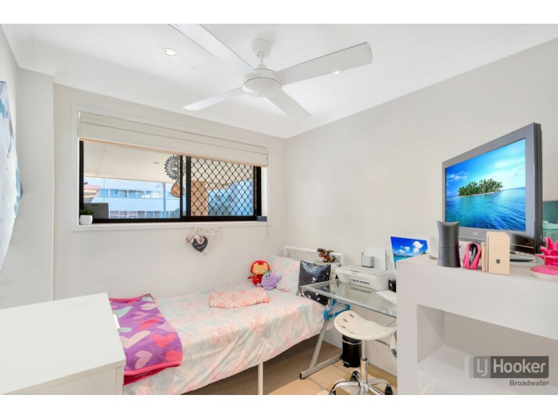 11/548 Marine Parade, Biggera Waters QLD 4216