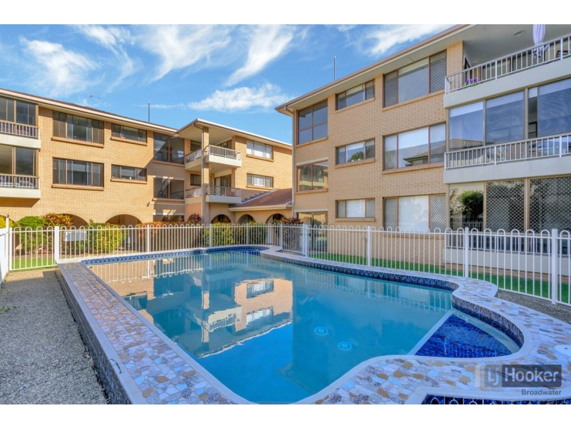 11/548 Marine Parade, Biggera Waters QLD 4216