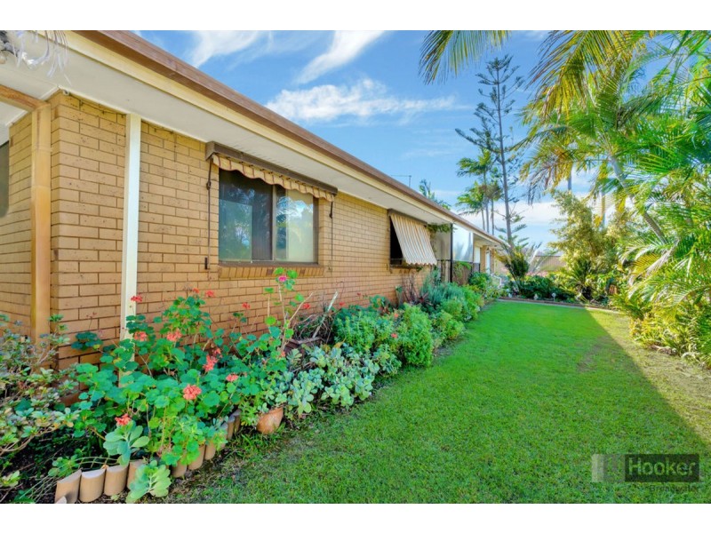 2 Burrendong Road, Coombabah QLD 4216