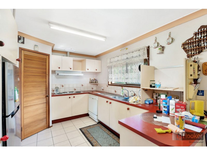 2 Burrendong Road, Coombabah QLD 4216