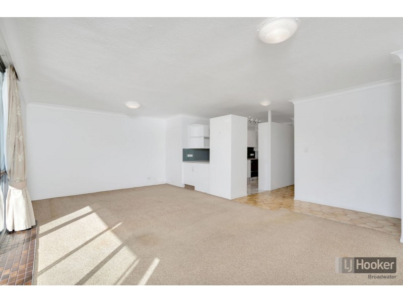 18/554 Marine Parade, Biggera Waters QLD 4216