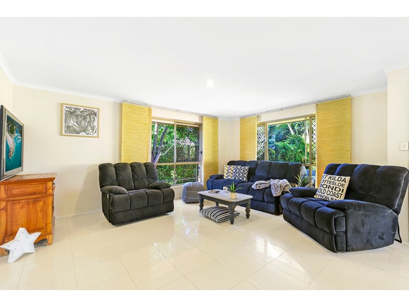 3/154 Central Street, Labrador QLD 4215