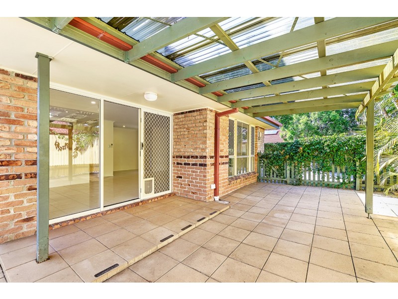 3/154 Central Street, Labrador QLD 4215