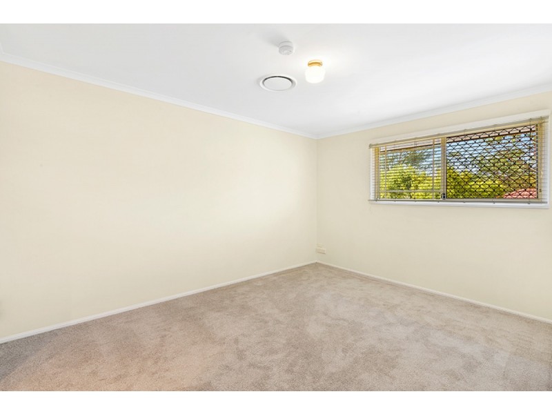 3/154 Central Street, Labrador QLD 4215