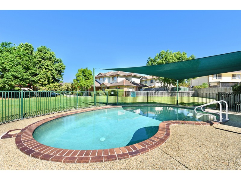 3/154 Central Street, Labrador QLD 4215
