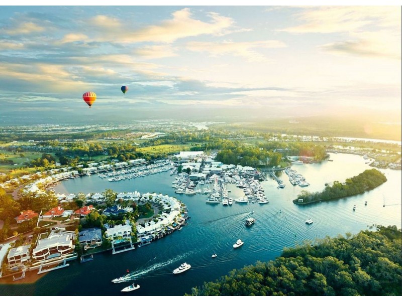 1 Masthead Way, Sanctuary Cove QLD 4212