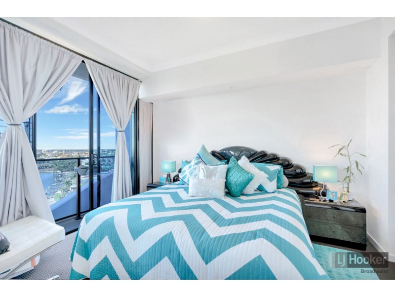 2803/5 Harbour Side Court, Biggera Waters QLD 4216