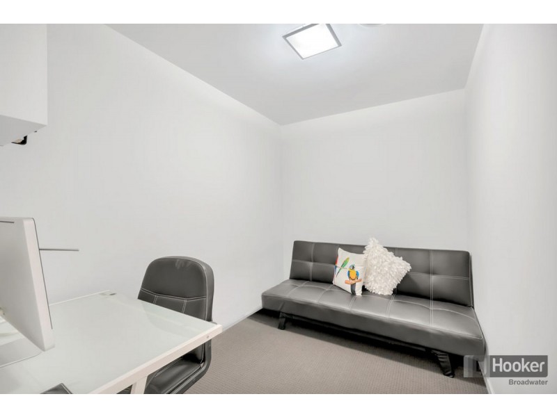 2803/5 Harbour Side Court, Biggera Waters QLD 4216