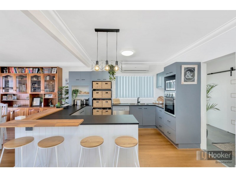 45 Central Street, Labrador QLD 4215