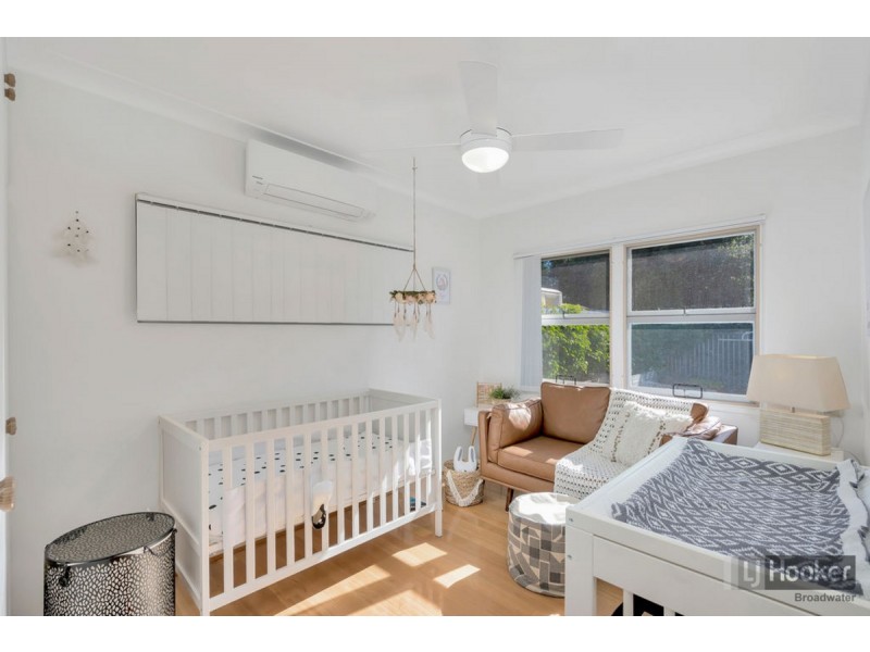 45 Central Street, Labrador QLD 4215
