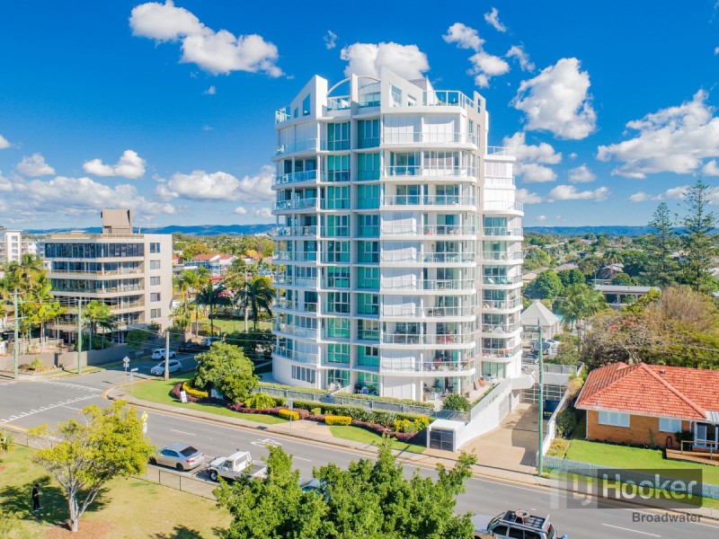 12/242-244 Marine Parade, Labrador QLD 4215