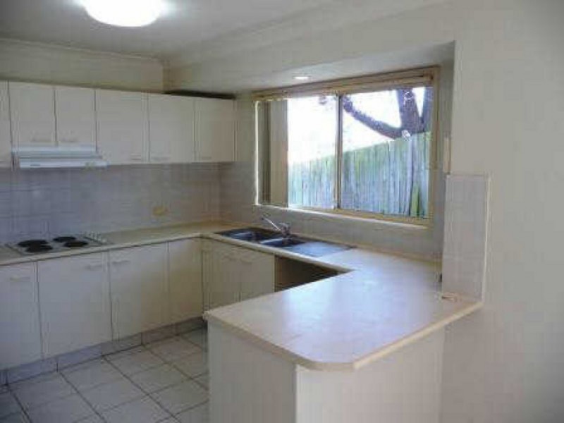 75 Cootharaba Drive, Helensvale QLD 4212
