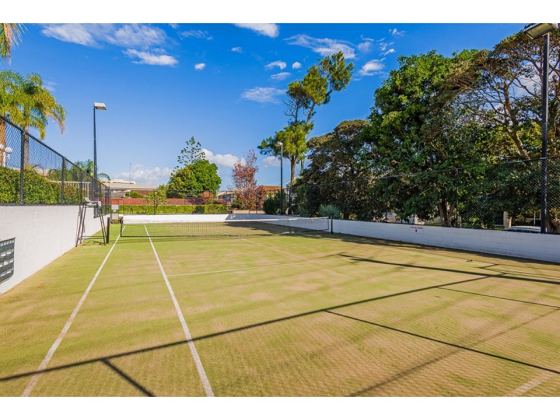2E/510 Marine Parade, Biggera Waters QLD 4216