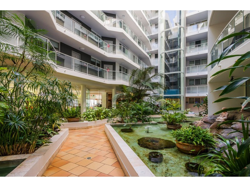 2E/510 Marine Parade, Biggera Waters QLD 4216