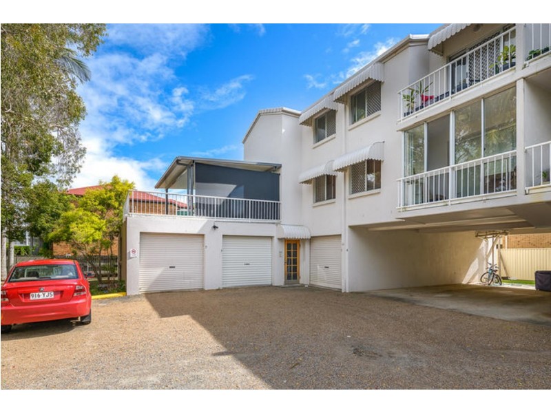 3/5 Brett Avenue, Labrador QLD 4215