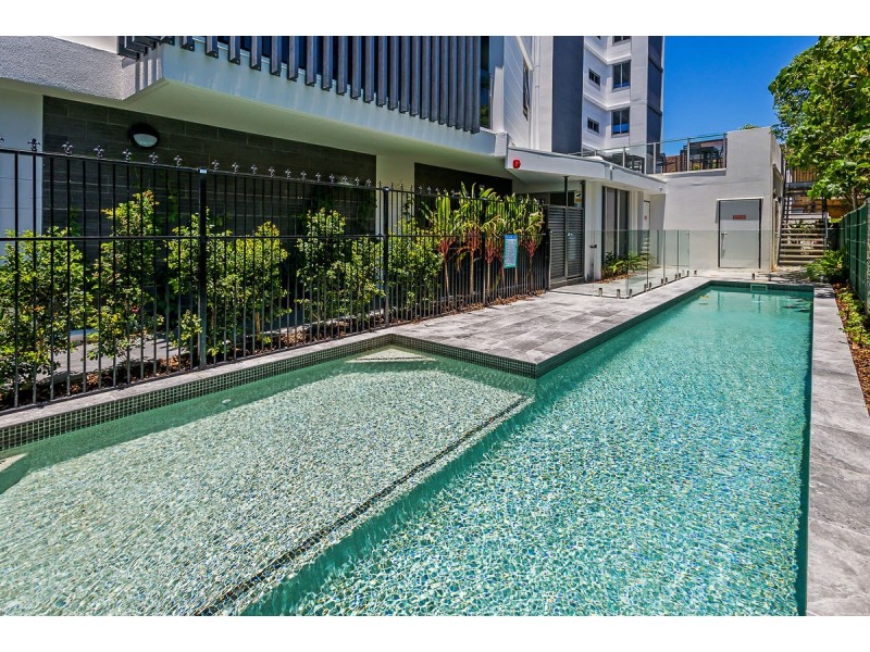31/14-16 Bright Avenue, Labrador QLD 4215