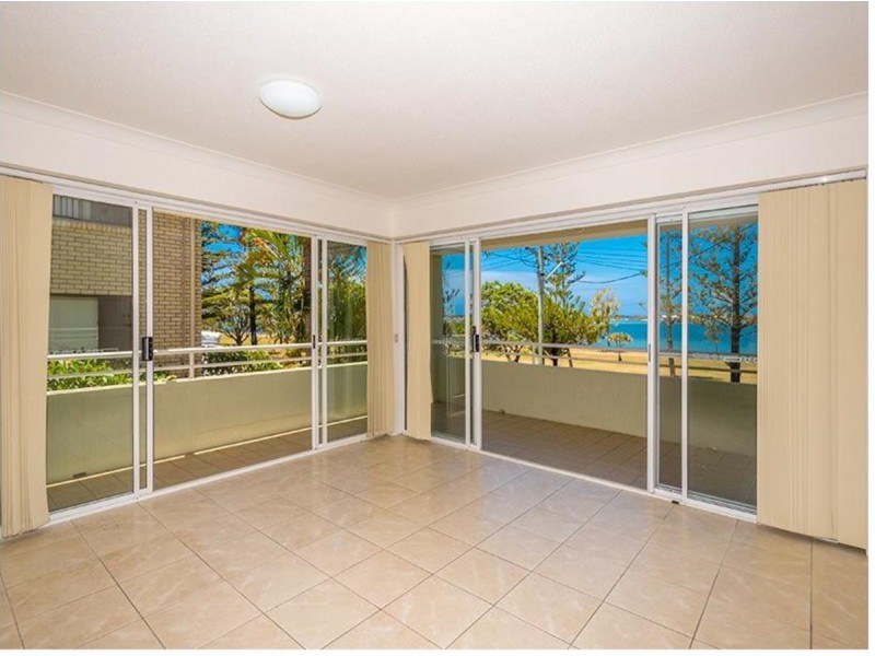 3/194 Marine Parade, Labrador QLD 4215