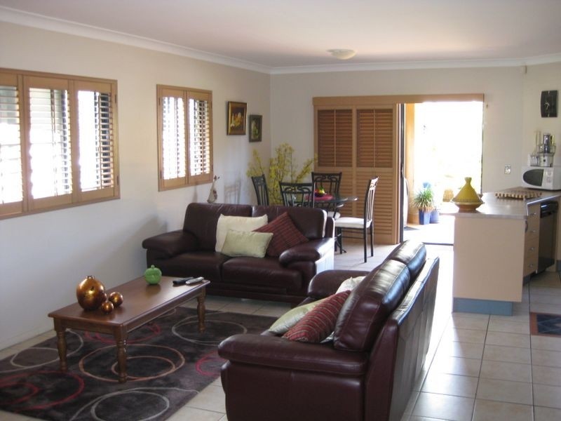 1/83 Brighton Street, Biggera Waters QLD 4216