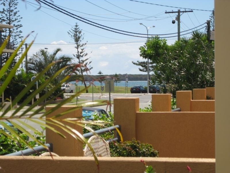 1/83 Brighton Street, Biggera Waters QLD 4216