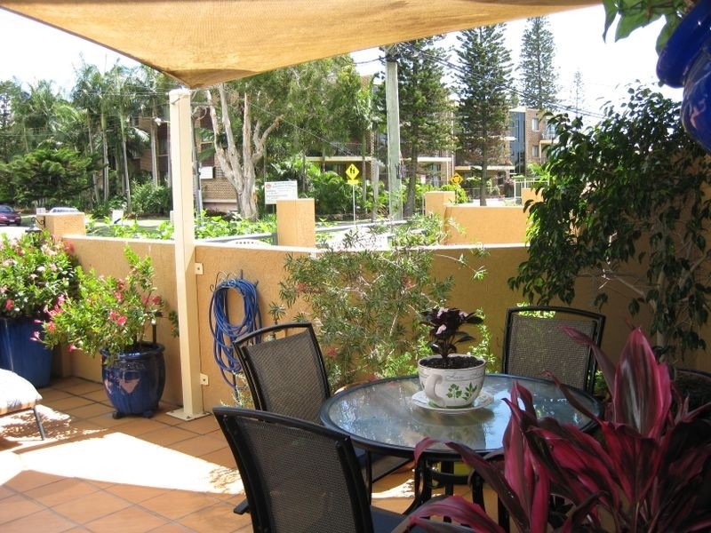 1/83 Brighton Street, Biggera Waters QLD 4216