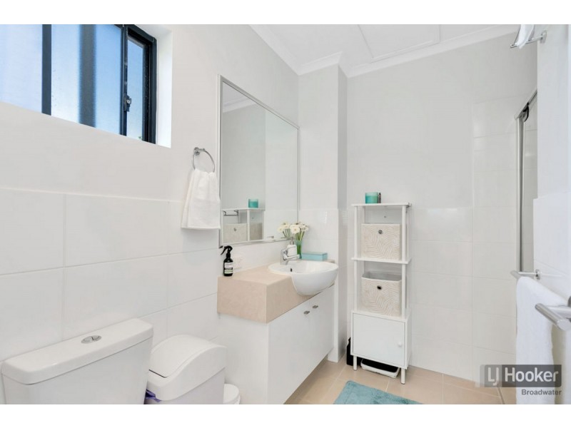 17/24-26 Parker Street, Labrador QLD 4215