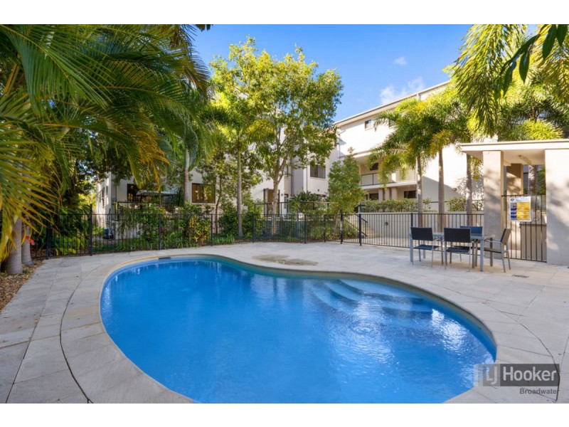 17/24-26 Parker Street, Labrador QLD 4215