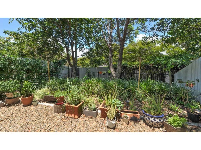 13/323 Bayview Street, Hollywell QLD 4216