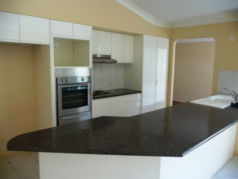 74 Arnold Palmer Drive, Parkwood QLD 4214