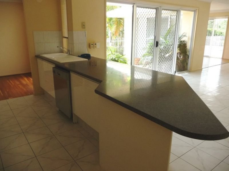 74 Arnold Palmer Drive, Parkwood QLD 4214