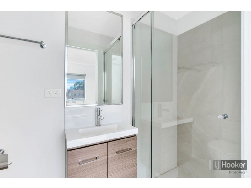 5/16 Brisbane Road, Labrador QLD 4215