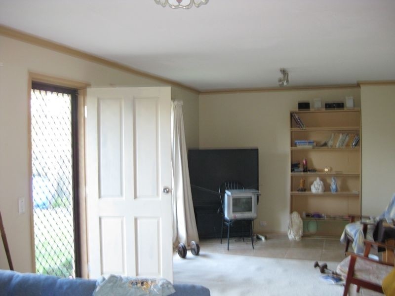 1/7 Morinda Way, Labrador QLD 4215