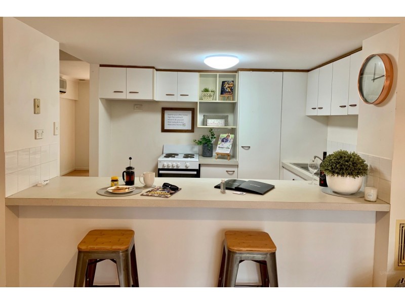 3/79 Government Road, Labrador QLD 4215