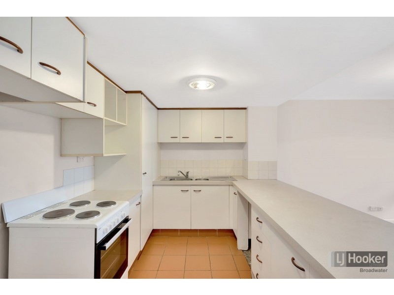 3/79 Government Road, Labrador QLD 4215