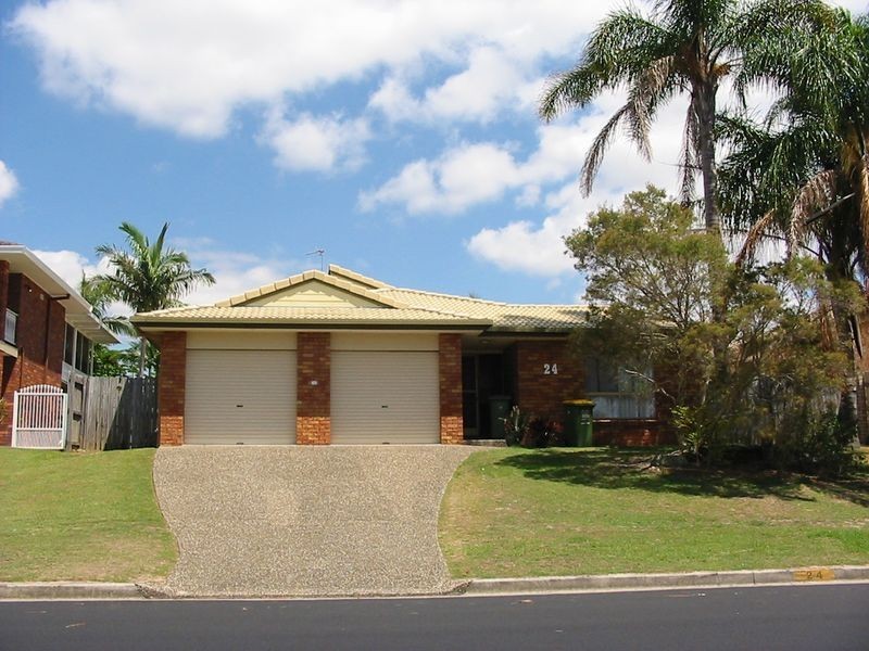 24 Camelot Crescent, Paradise Point QLD 4216