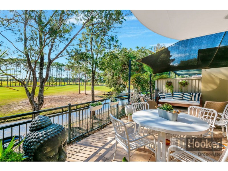42 Shinnecock Close, Hope Island QLD 4212