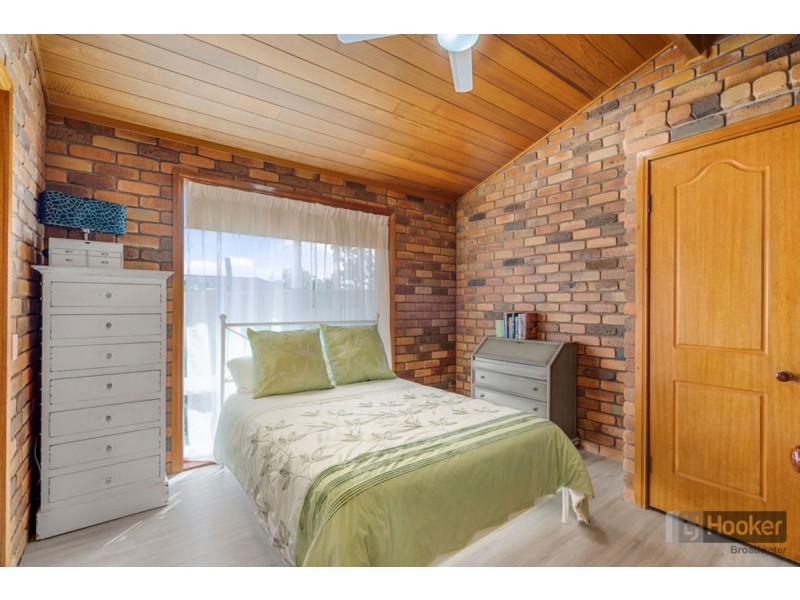 297 Central Street, Arundel QLD 4214