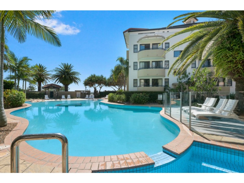 302/392 Marine Parade, Labrador QLD 4215