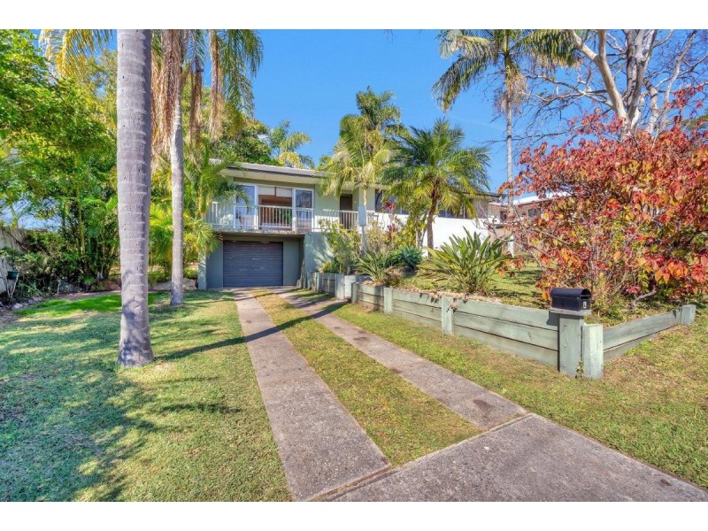 4 Joan Street, Southport QLD 4215