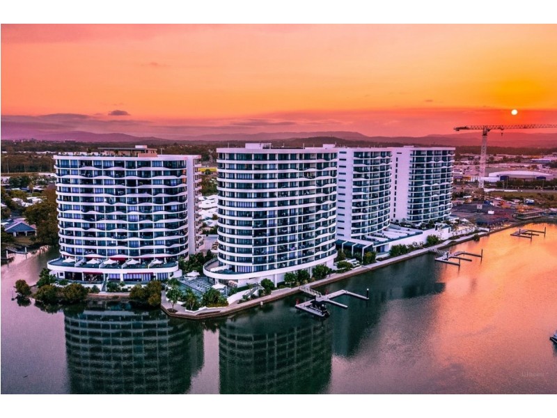 5805/5 Harbourside Court, Biggera Waters QLD 4216
