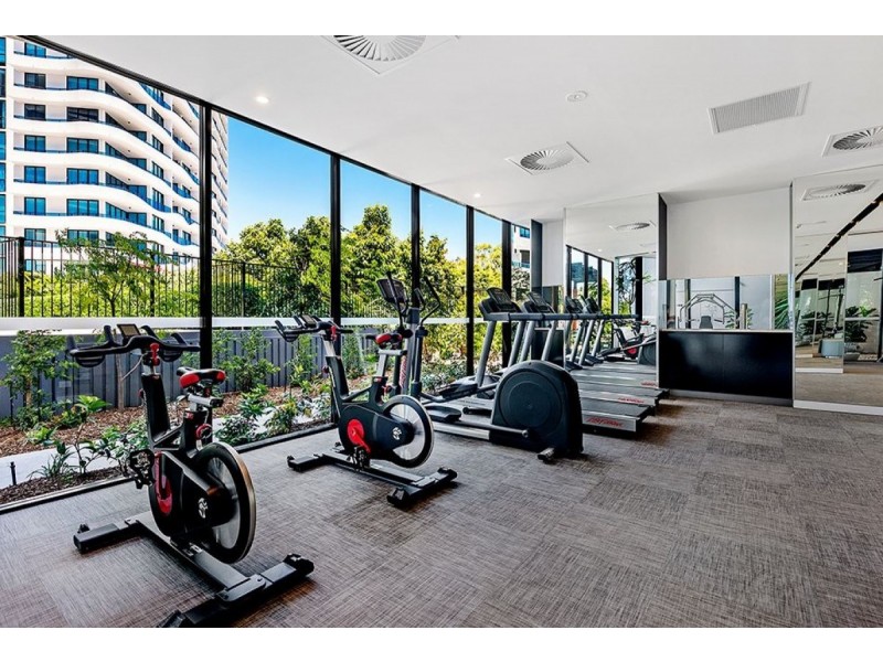 5805/5 Harbourside Court, Biggera Waters QLD 4216