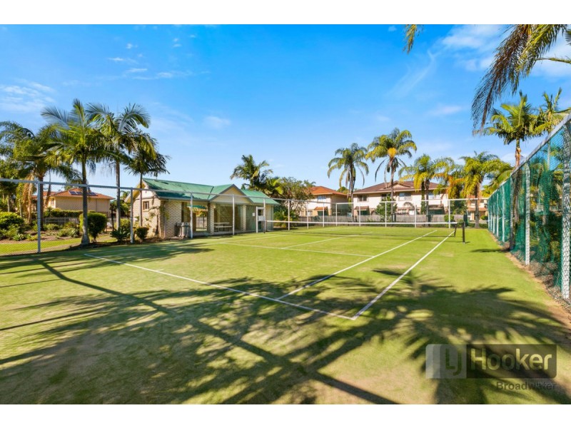 50/21 Usher Avenue, Labrador QLD 4215