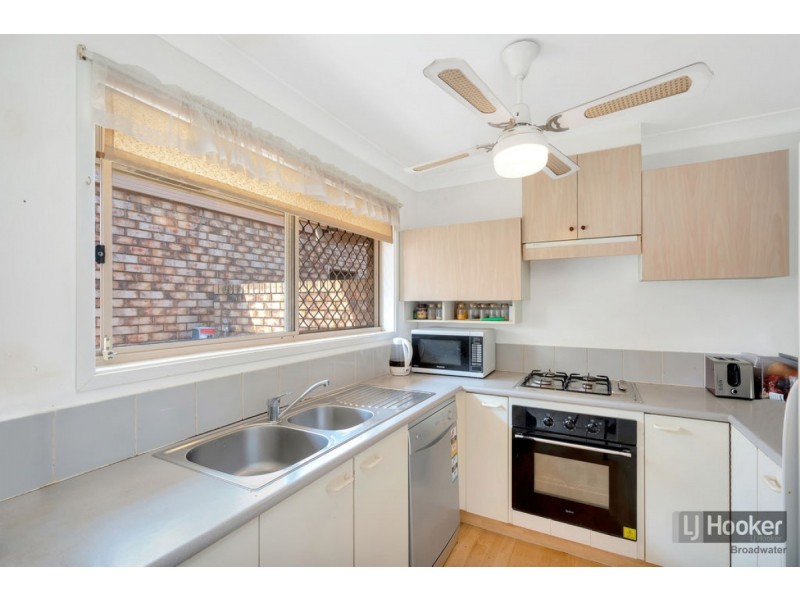 50/21 Usher Avenue, Labrador QLD 4215