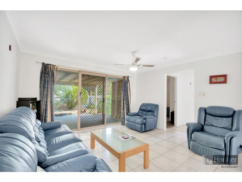 50/21 Usher Avenue, Labrador QLD 4215