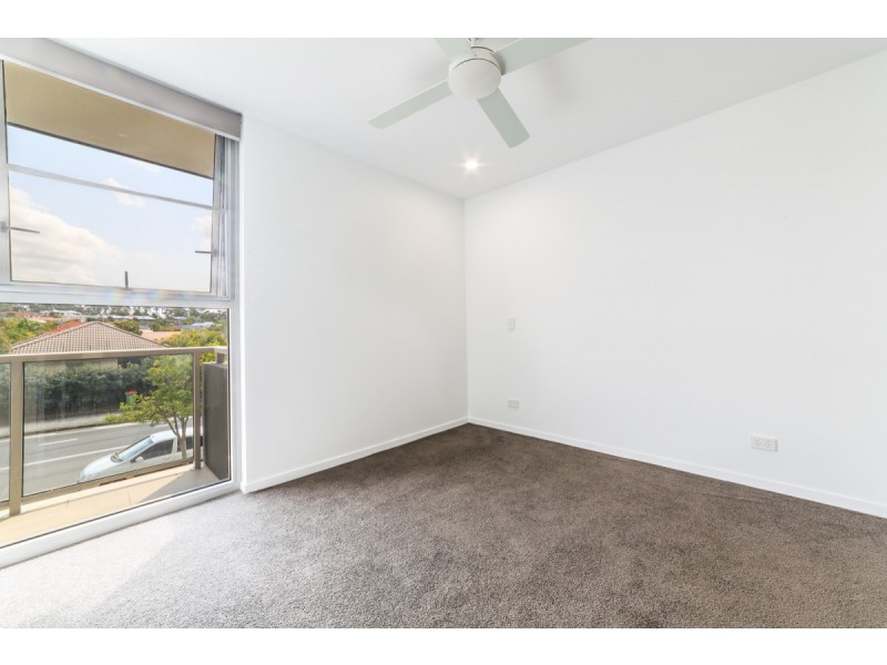 2203/65 Varsity Parade, Varsity Lakes QLD 4227