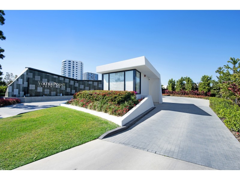 1/5 Harbour Side Court, Biggera Waters QLD 4216