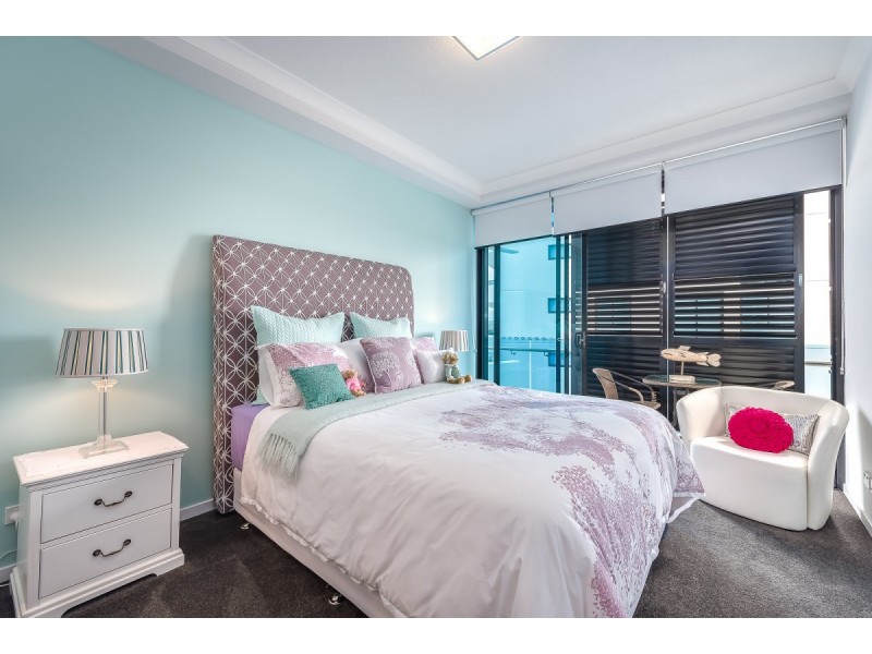 11009/5 Harbour Side Drive, Biggera Waters QLD 4216