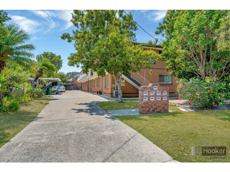 6/33 Middle Street, Labrador QLD 4215