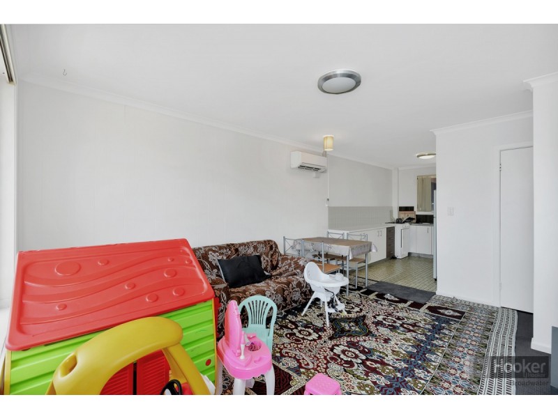 6/33 Middle Street, Labrador QLD 4215